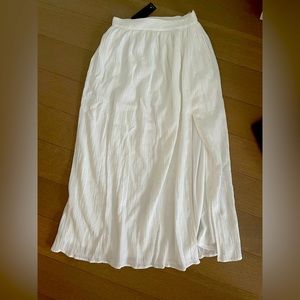 White maxi skirt